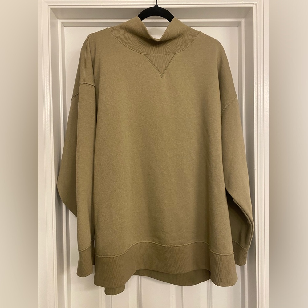 Universal Thread Studio Tunic Sweathsirt